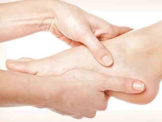 Ayak Kemiğinde Ağrı Belirtileri ve Tedavisi