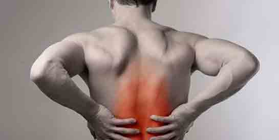 Sırtın Ortasında Ağrı Belirtileri ve Tedavisi